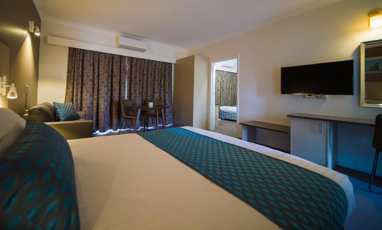 Hamilton'S Queanbeyan Motel מראה חיצוני תמונה