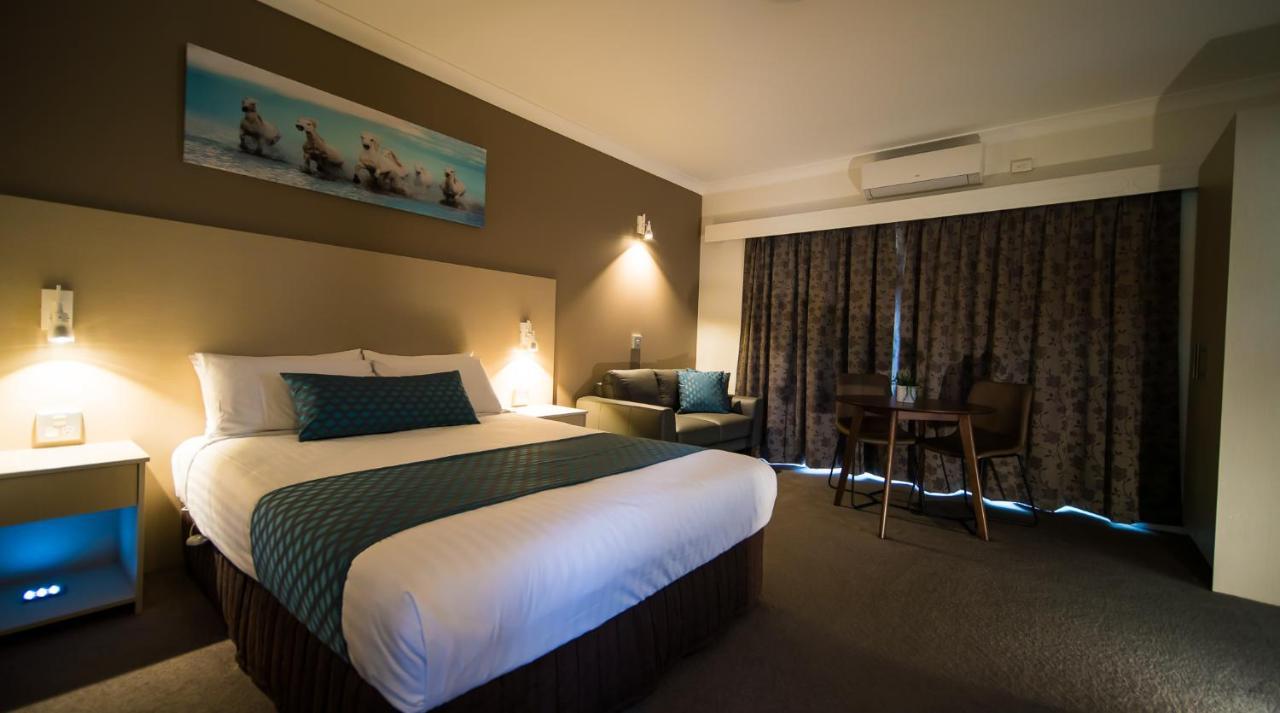 Hamilton'S Queanbeyan Motel מראה חיצוני תמונה