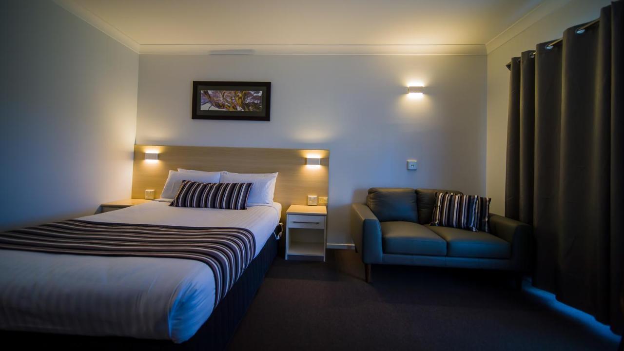 Hamilton'S Queanbeyan Motel מראה חיצוני תמונה