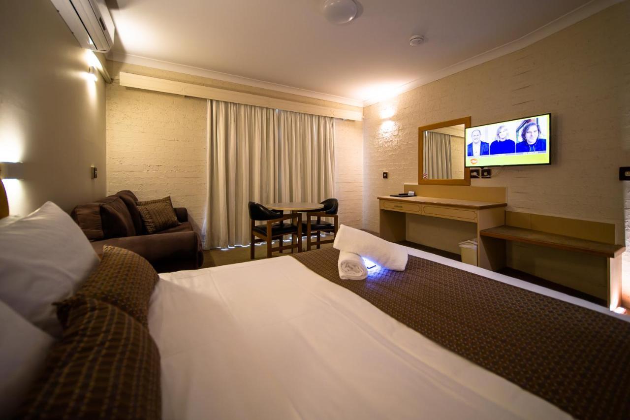 Hamilton'S Queanbeyan Motel מראה חיצוני תמונה