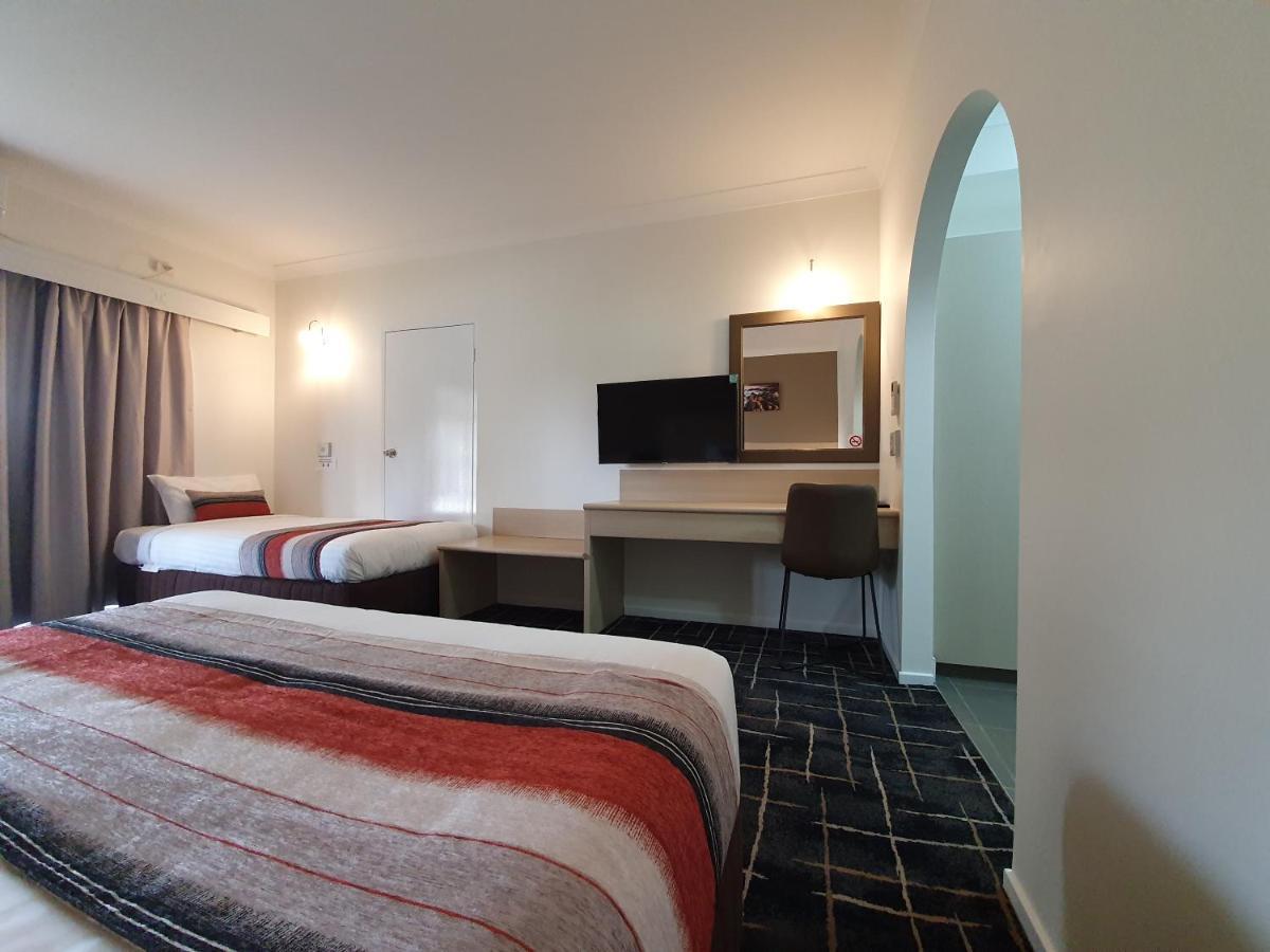 Hamilton'S Queanbeyan Motel מראה חיצוני תמונה