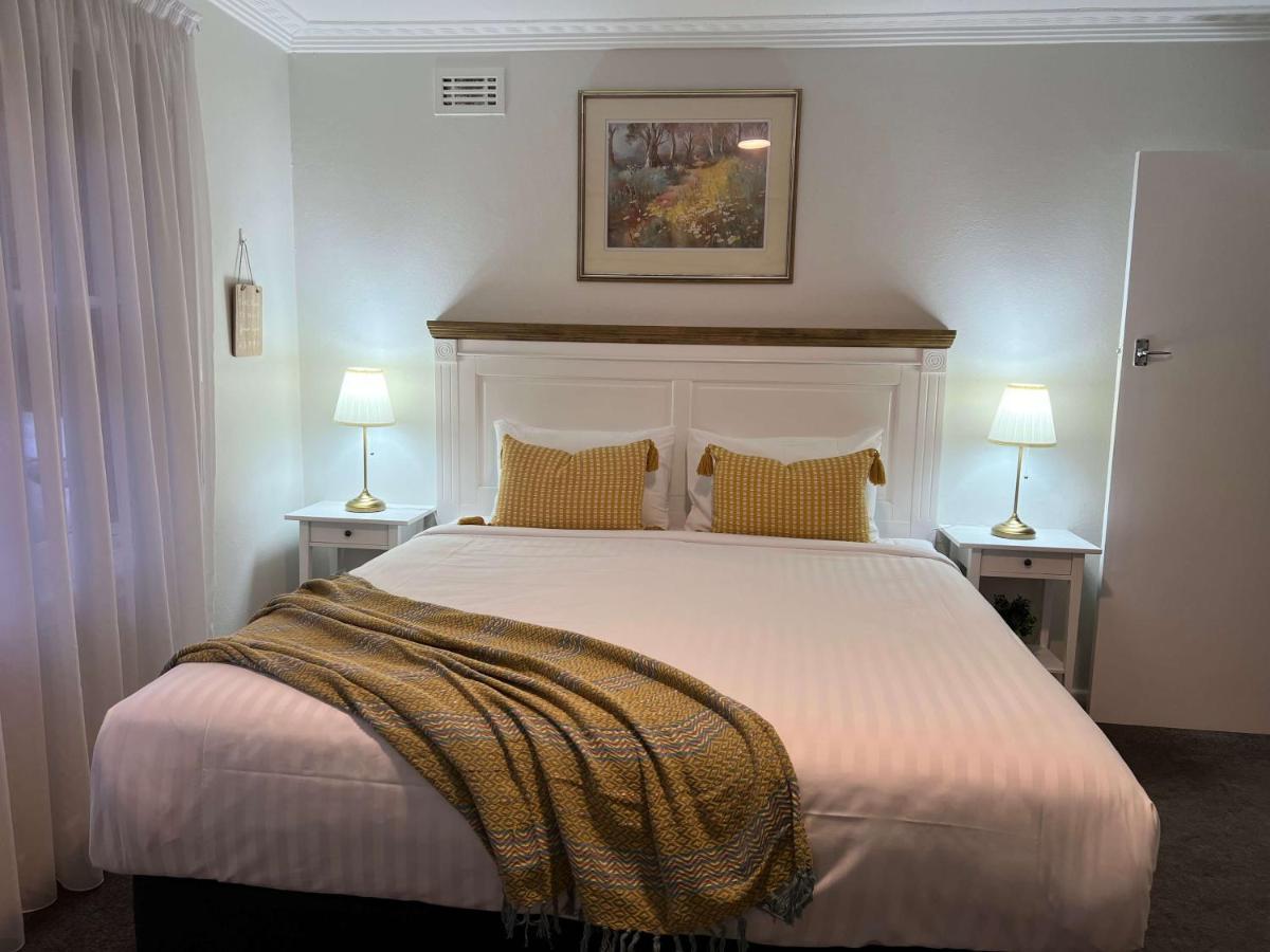 Hamilton'S Queanbeyan Motel מראה חיצוני תמונה